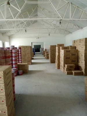 晨虹牌防銹漆 廠家直銷，品質(zhì)保證，中灰防銹與鐵紅防銹全面解析